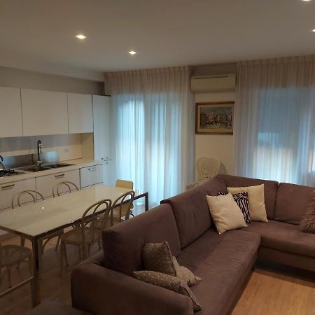 Апартаменты Casa Belle Vacanze Местре Экстерьер фото