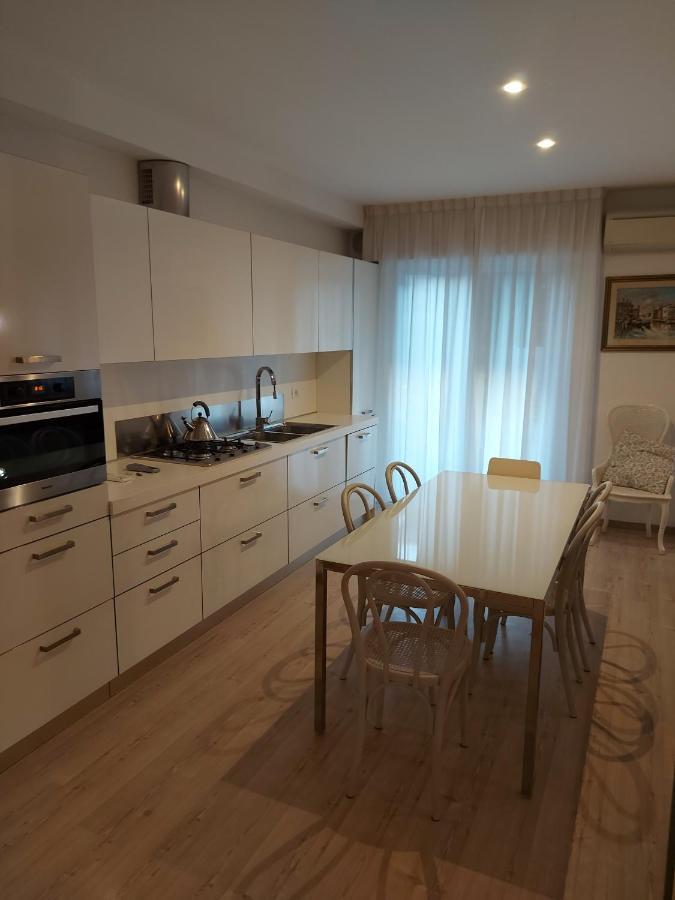 Апартаменты Casa Belle Vacanze Местре Экстерьер фото